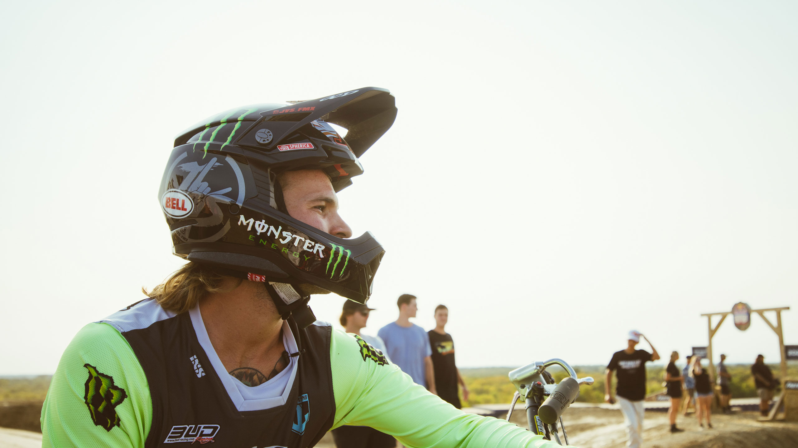 Julien Vanstippen - Bell Helmets Athlete